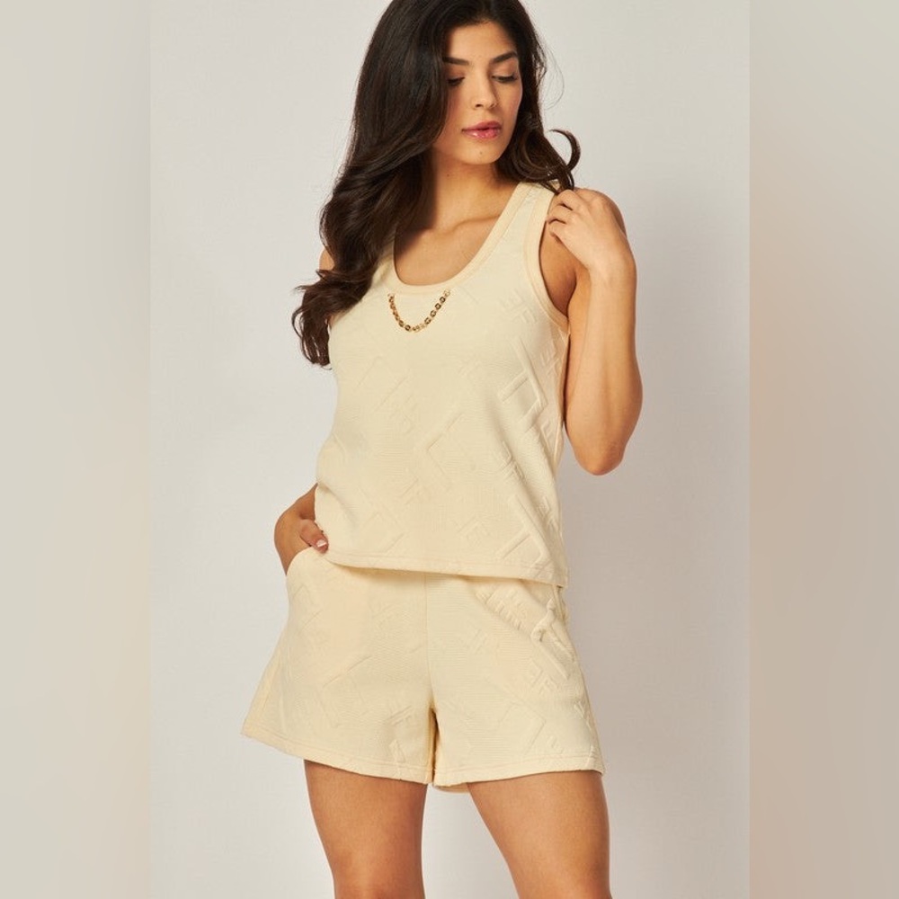 #18 Vibe Cream Short Set